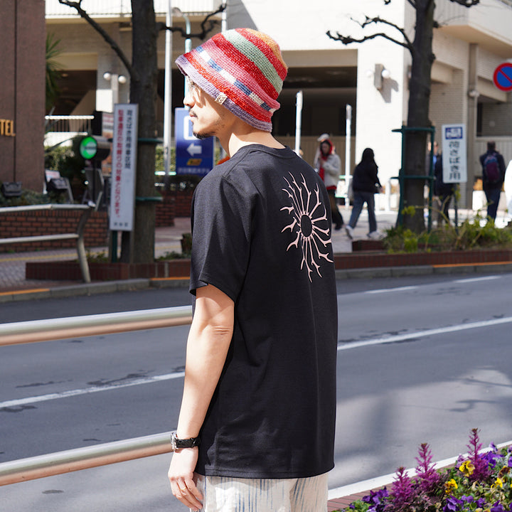 SOUTH2 WEST8 - S/S Round Pocket Tee - Circle Horn - QV667