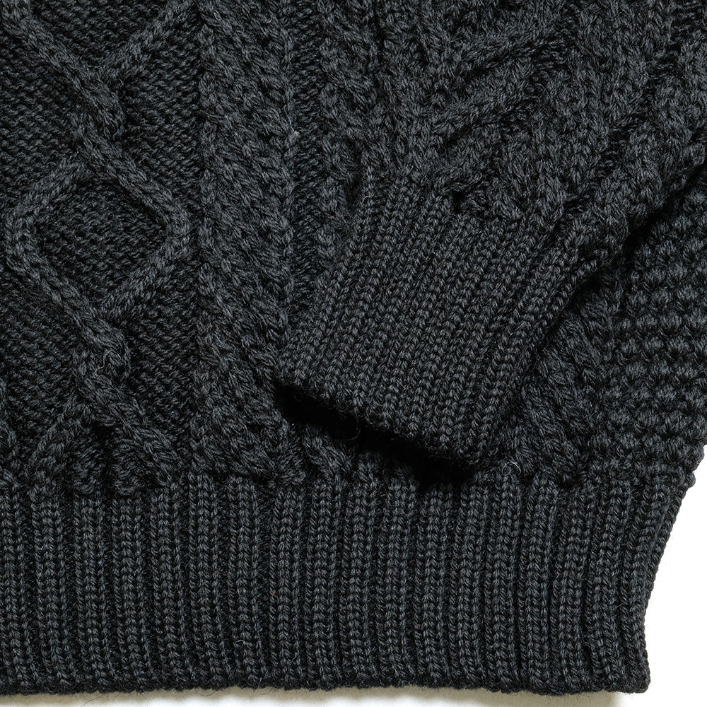 GUERNSEY WOOLLENS -  Aran Sweater - Crew Neck - GW23-AC