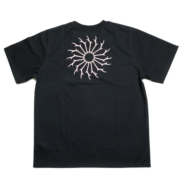 SOUTH2 WEST8 - S/S Round Pocket Tee - Circle Horn - QV667