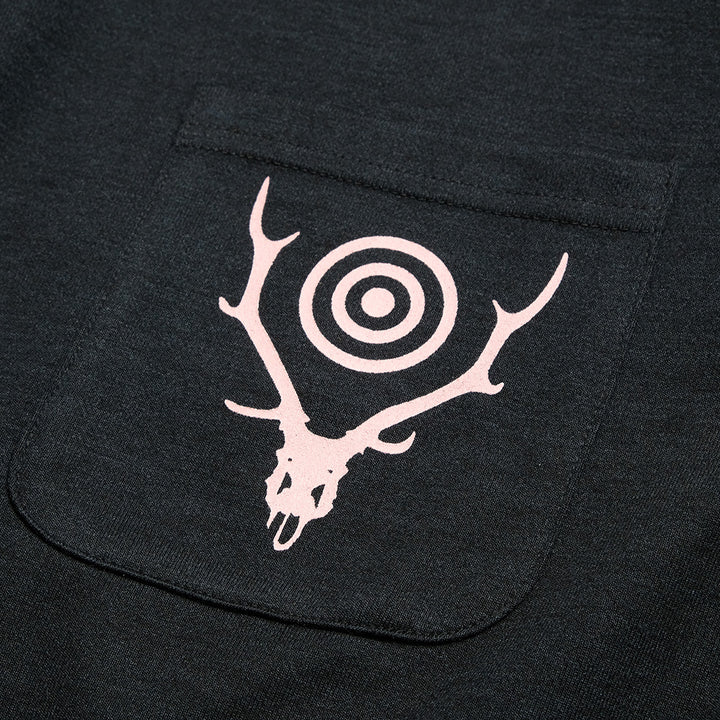 SOUTH2 WEST8 - S/S Round Pocket Tee - Circle Horn - QV667