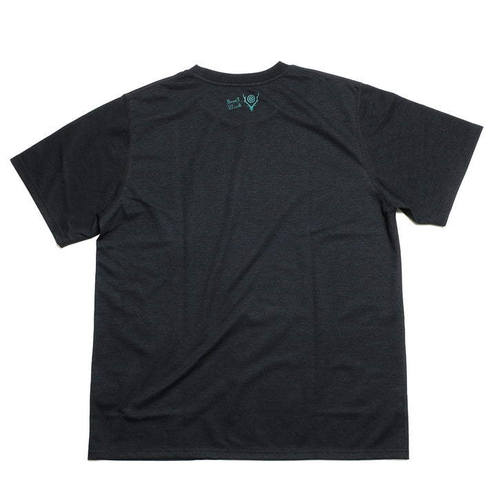 SOUTH2 WEST8 - S/S Crew Neck Tee - IN SHADOWS - QV670