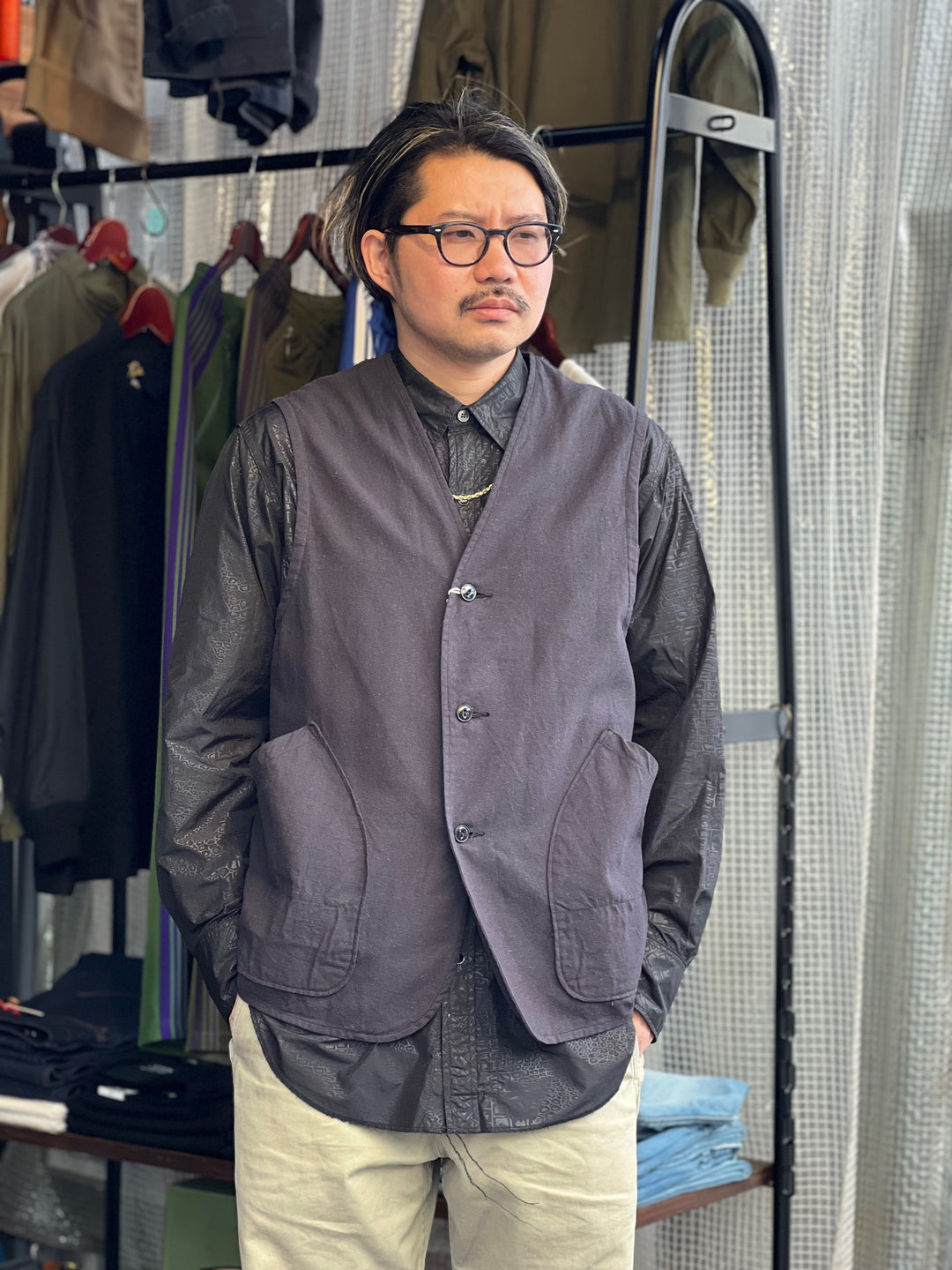 GOLD - COTTON X SILK NEP DUCK WORK VEST - GL15476
