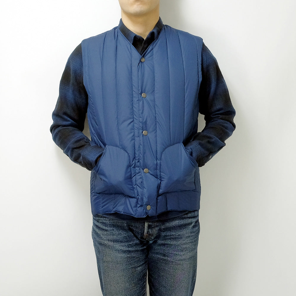 Mt RAINIER DESIGN - VERTICAL QUILT DOEN VEST