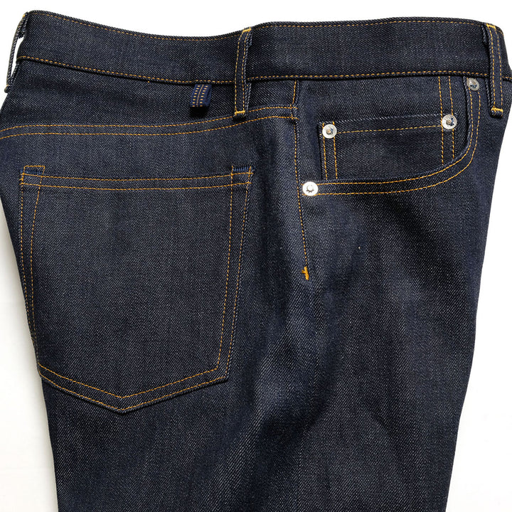 CINGLE - "BEAK" Clean Tapered Jeans