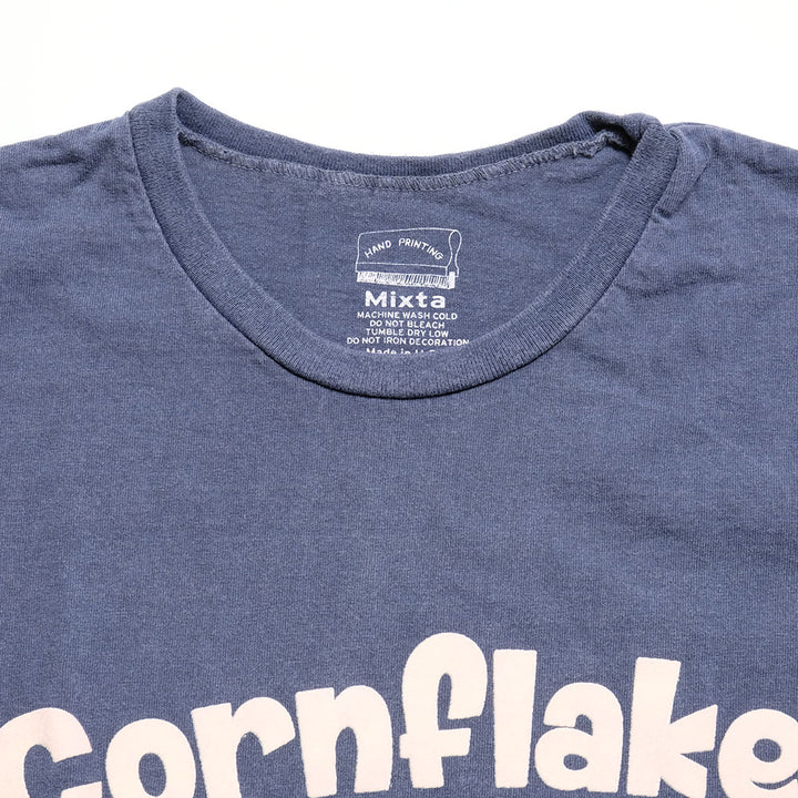 Mixta - CREW NECK PRINT TEE - CORNFLAKE AND MILK