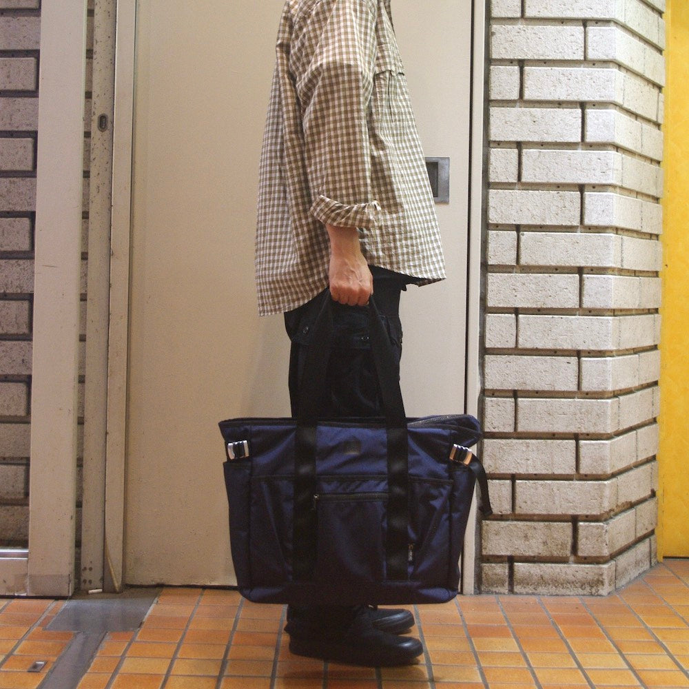 F/CE. - ROBIC TOTE