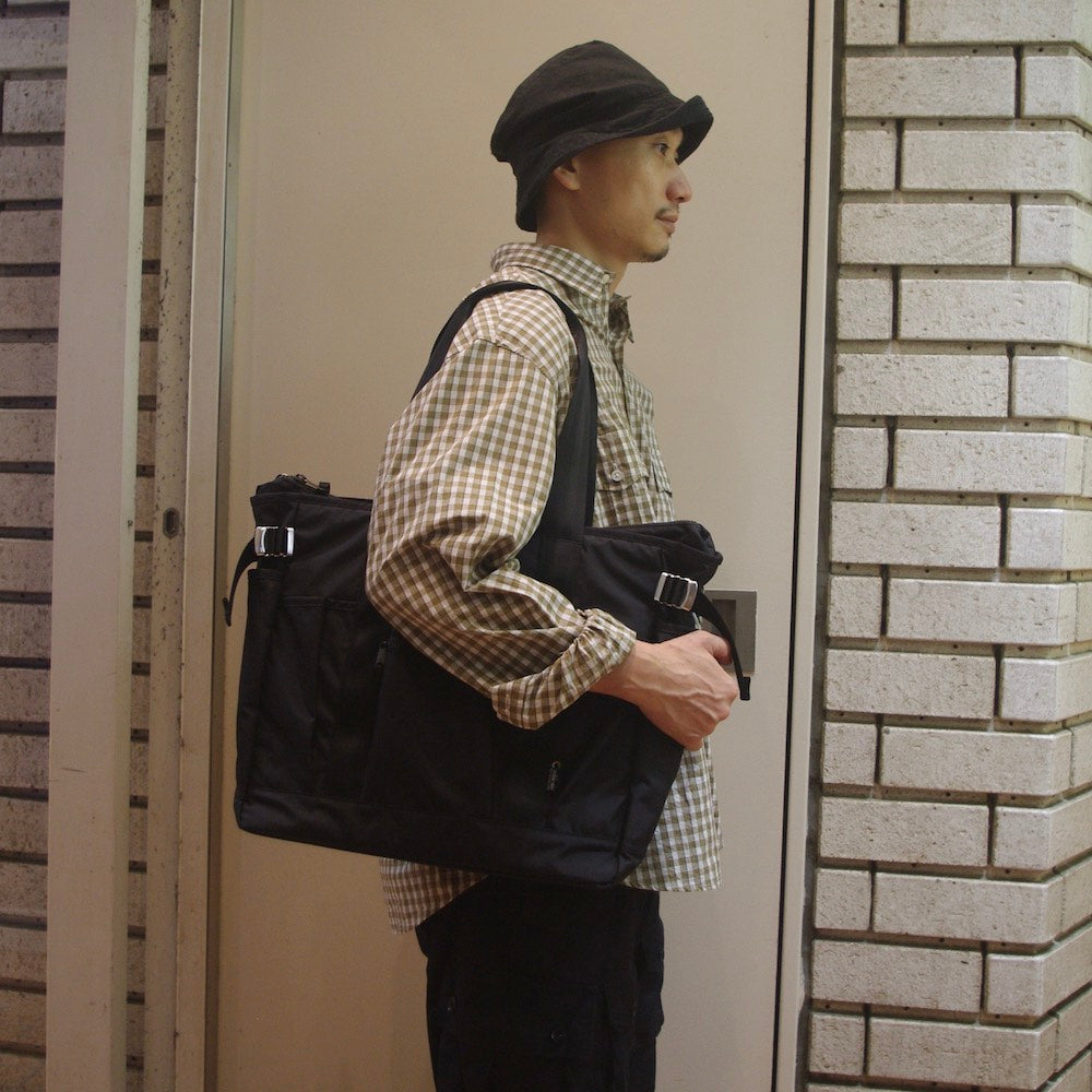 F/CE. - ROBIC TOTE
