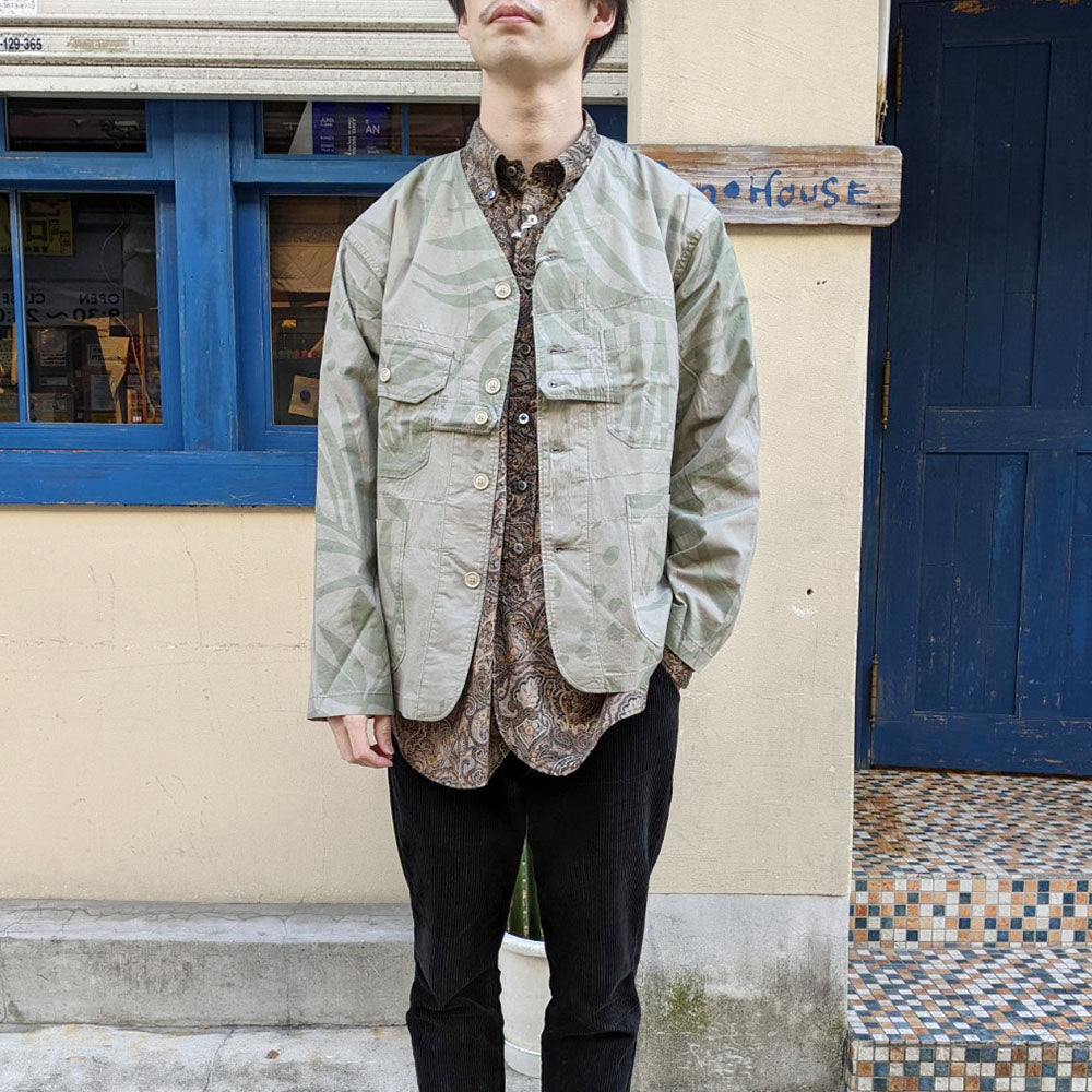 Engineered Garments - Cardigan Jacket - Leaf Print Cotton Poplin