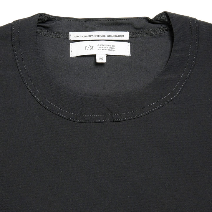 F/CE. - SIDE POCKET COOL TOUCH TEE