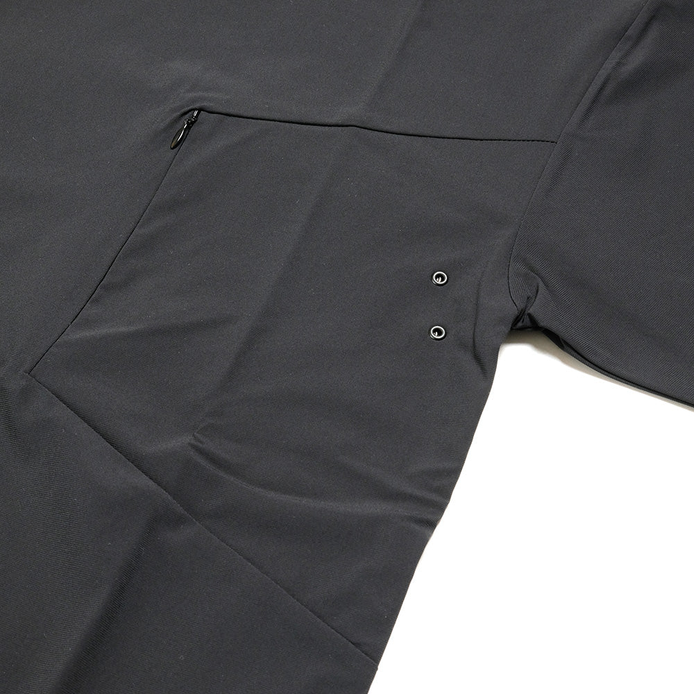 F/CE. - SIDE POCKET COOL TOUCH TEE