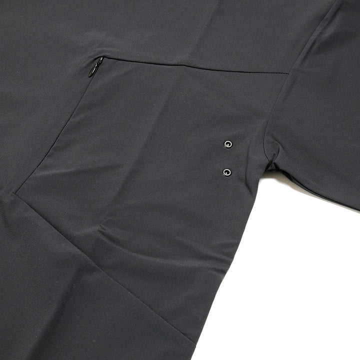 F/CE. - SIDE POCKET COOL TOUCH TEE